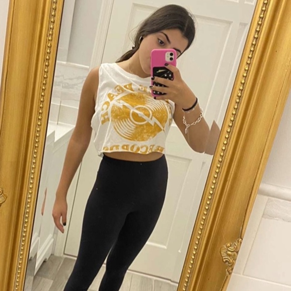 Garage Venice Beach tank